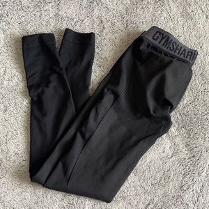 black gymshark leggings
